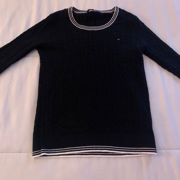 Tommy Hilgiger - Picture 1 of 2